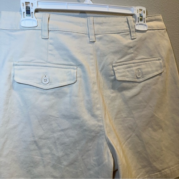 Three Dots Women's Light Beige Bermuda Shorts - Picture 7 of 10